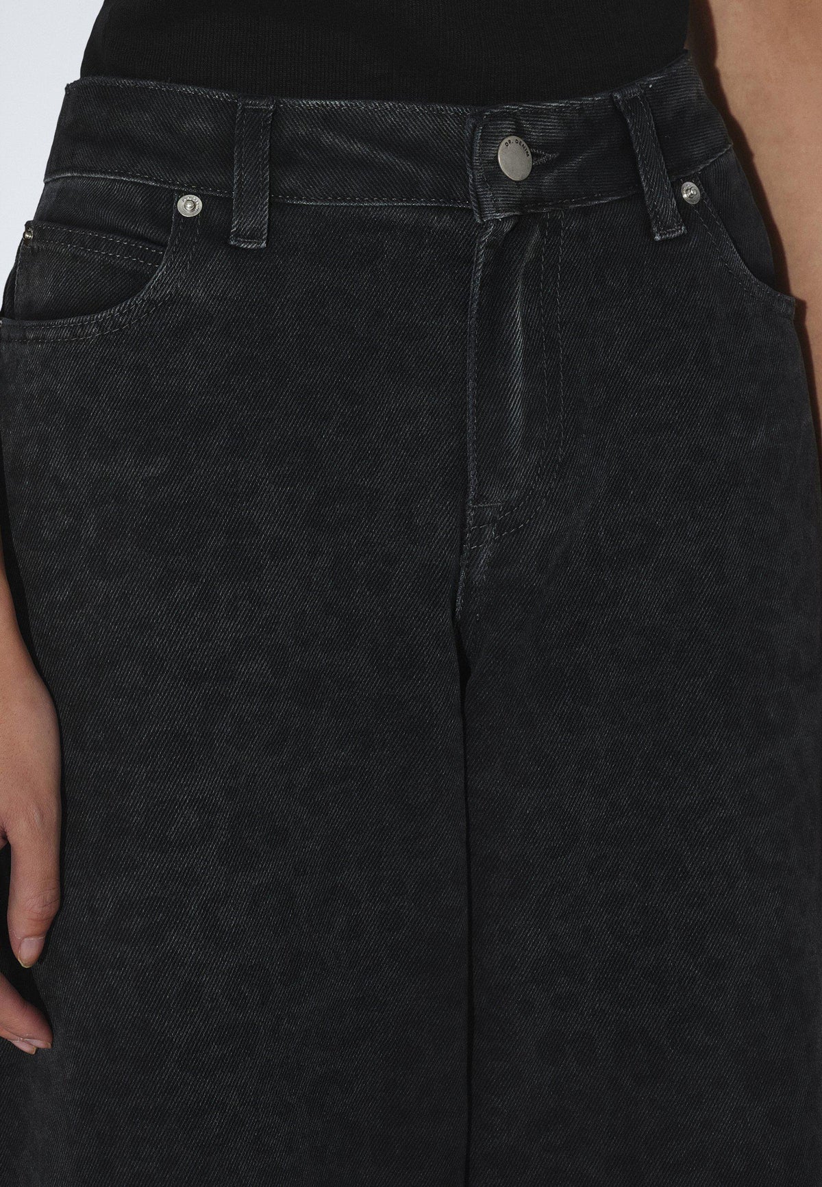 NANCI MID BARREL - LEOPARD BLACK