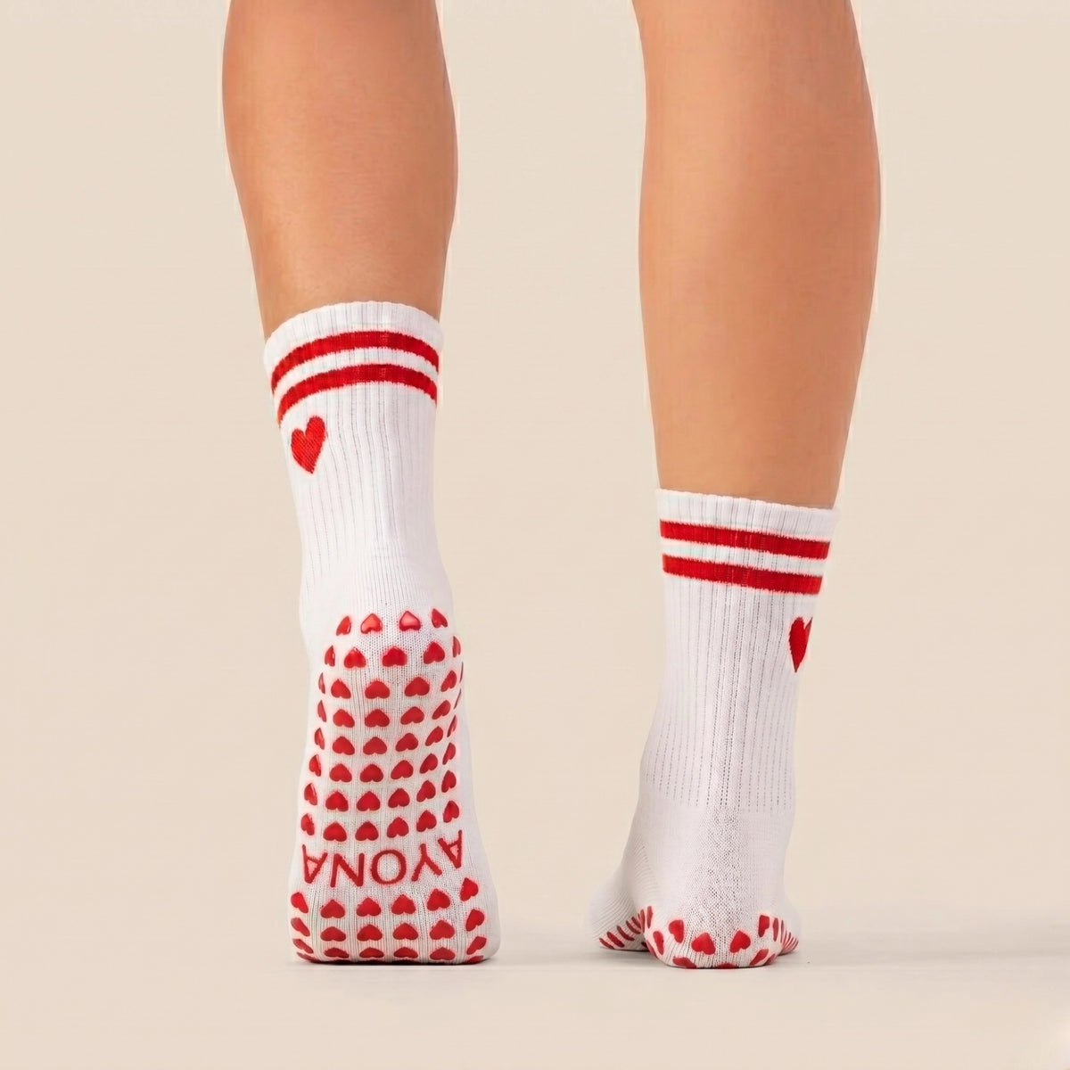GRIP PILATES-SOCKEN – BESTICKTES HERZ