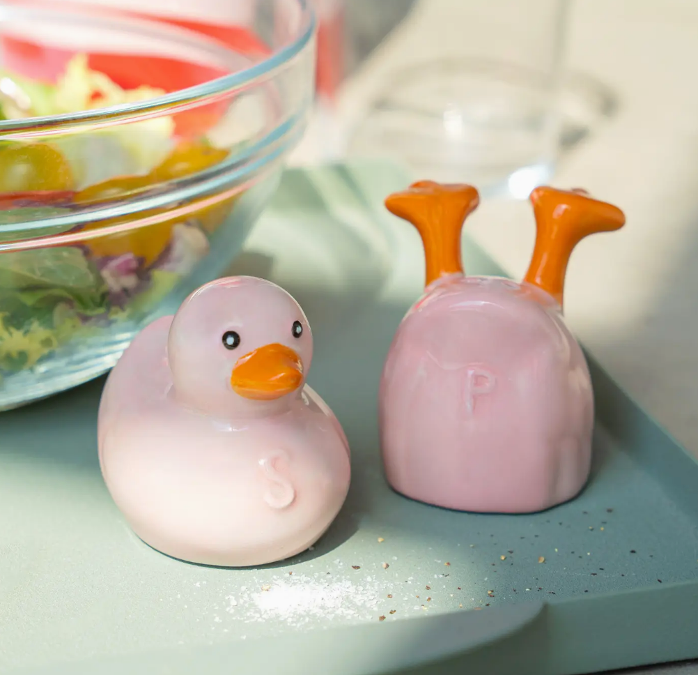 SALZ UND PFEFFERSTREUER ENTEN