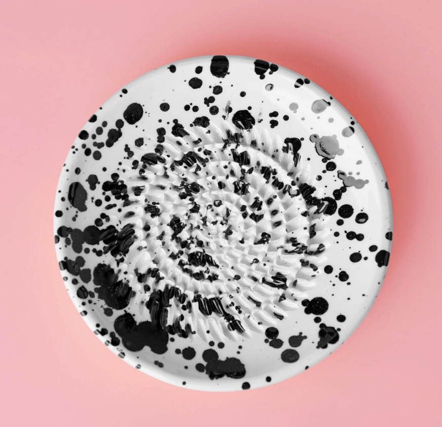 REIBPLATTE + PINSEL Ø14 CM KLEIN