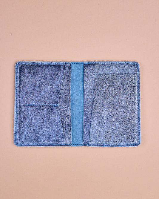 PASSHÜLLE METALLIC BLAU
