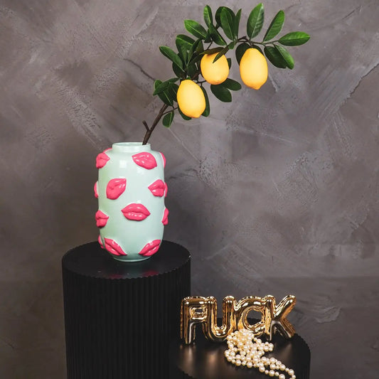 VASE LIPPEN KUSS