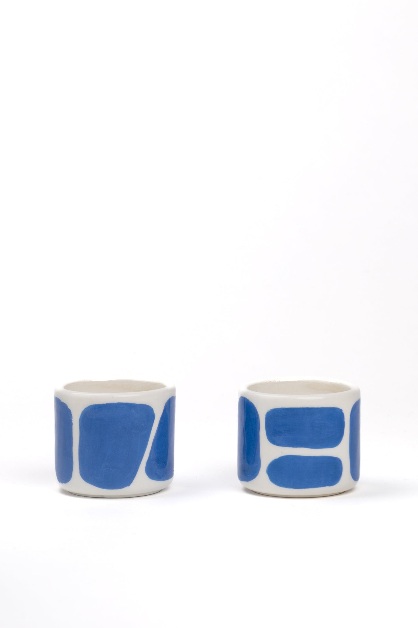TASSE GEOMETRISCHE FORMEN BLAU KLEIN