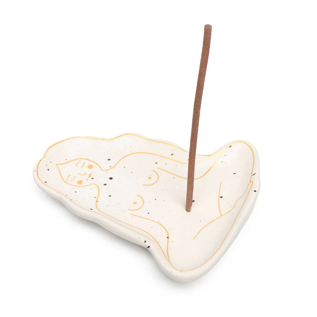 RÄUCHERSTÄBCHENHALTER FRAU SCHNEIDERSITZ